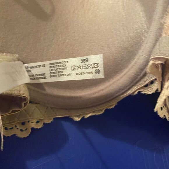 2 NWOT Sofra Bra Size 36B - Picture 11 of 16